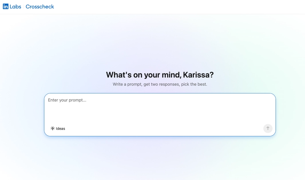 Розбір нової функції Crosscheck: LinkedIn піднімає планку професійних комунікацій