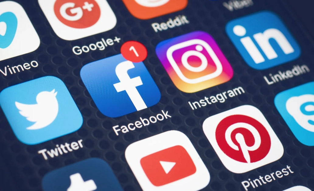 Французькі законодавці підтримали заборону соцмереж для дітей до 15 років