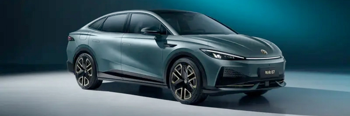 Електричний седан Volkswagen ID Unyx 07