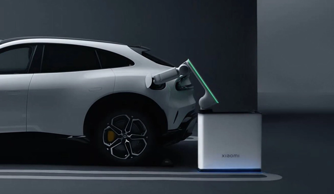Роботизована рука Xiaomi підключається до авто
