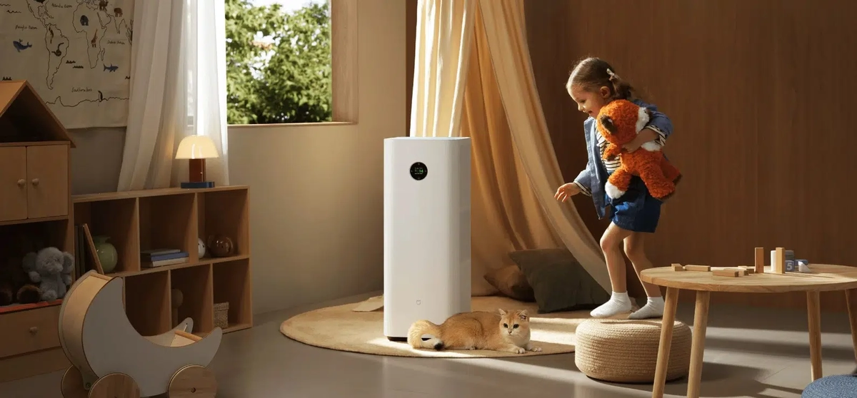 Очищувач повітря Xiaomi Mijia Smart Air Purifier Max у інтер'єрі