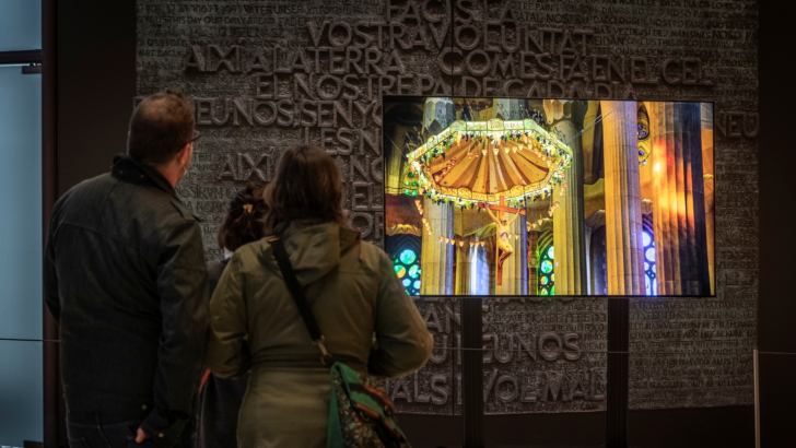 Samsung Neo QLED 8K Captures the Sagrada Familia in Spain – Samsung Global Newsroom