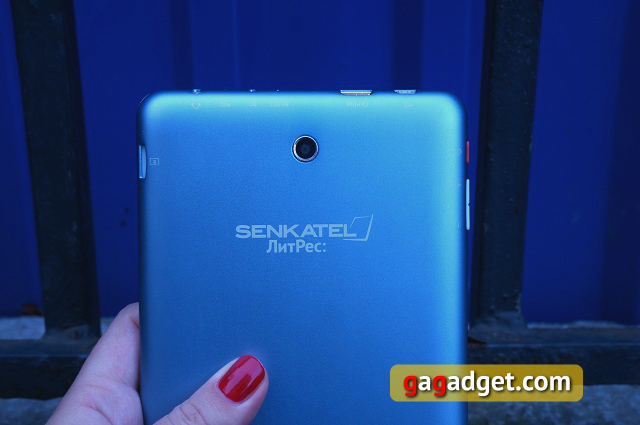 Беглый обзор планшета Senkatel SmartBook 7" HD-8