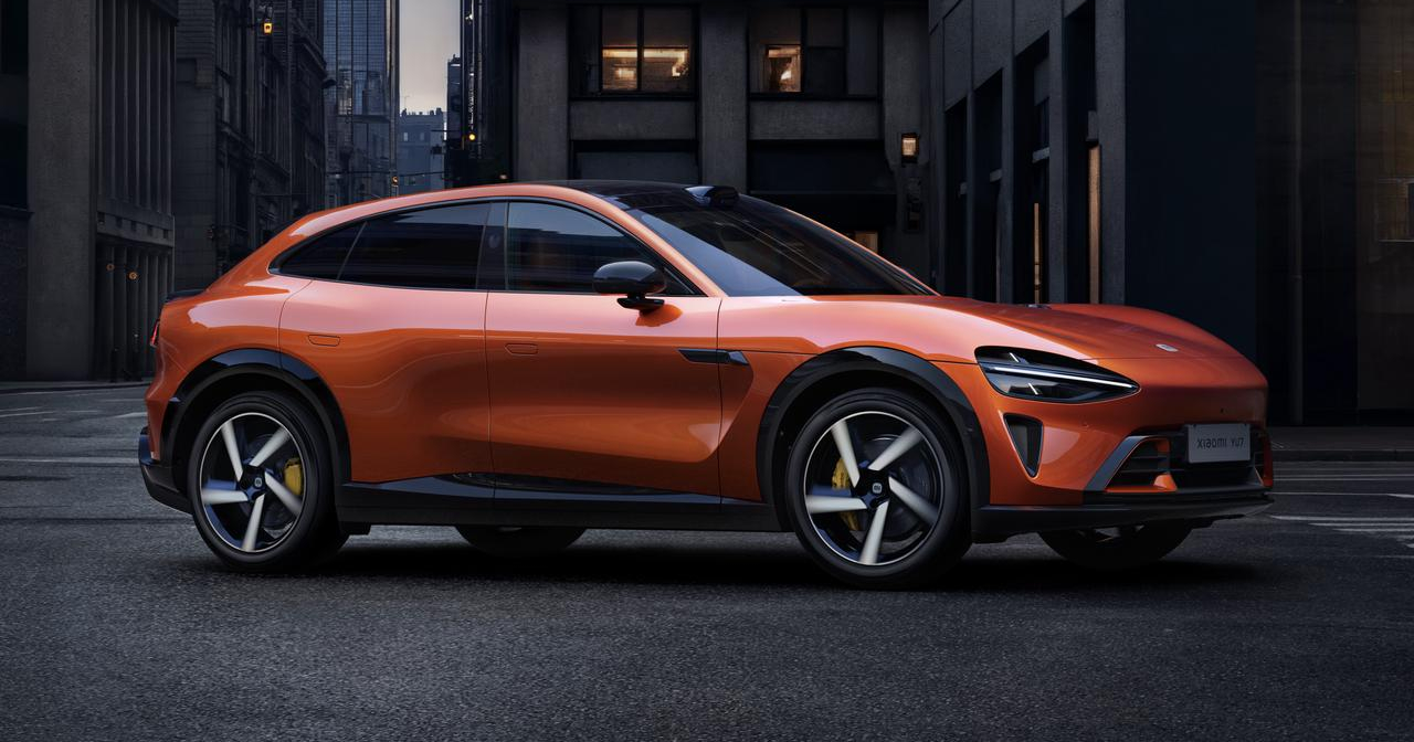 Дизайн задней части YU7