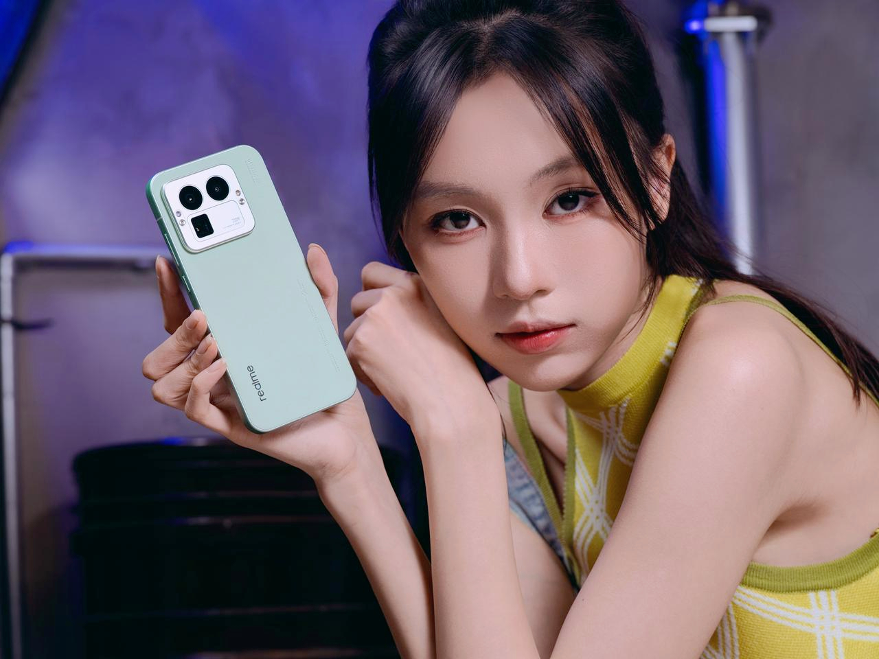 Stylized camera design