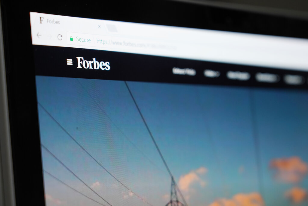 Forbes führt Beta-Version der KI-gestützten Suche für personalisierte Empfehlungen ein