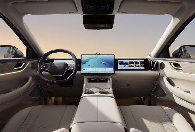 Interior of Exlantix ES7 GT