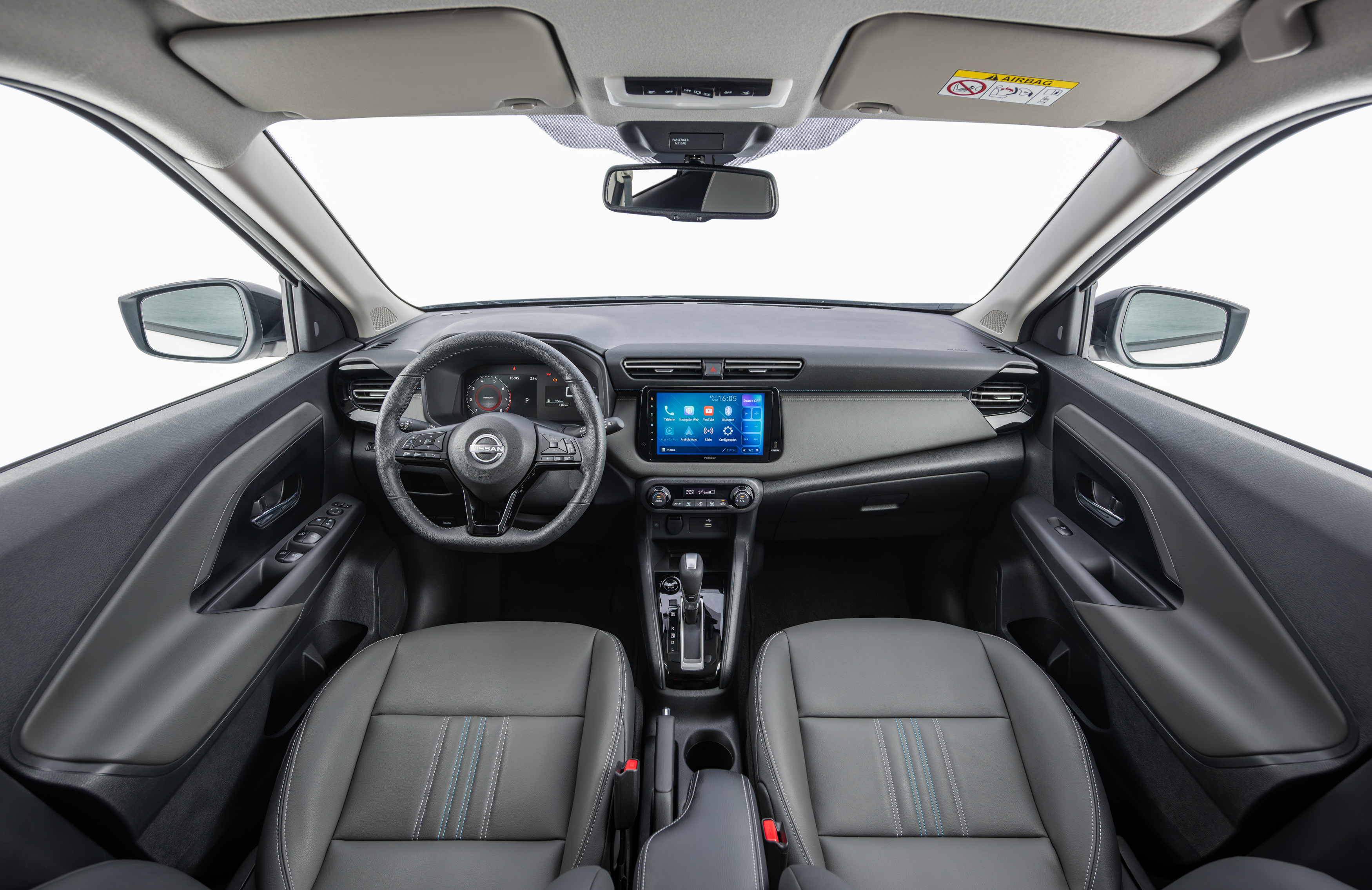 Вид спереди Nissan Kait