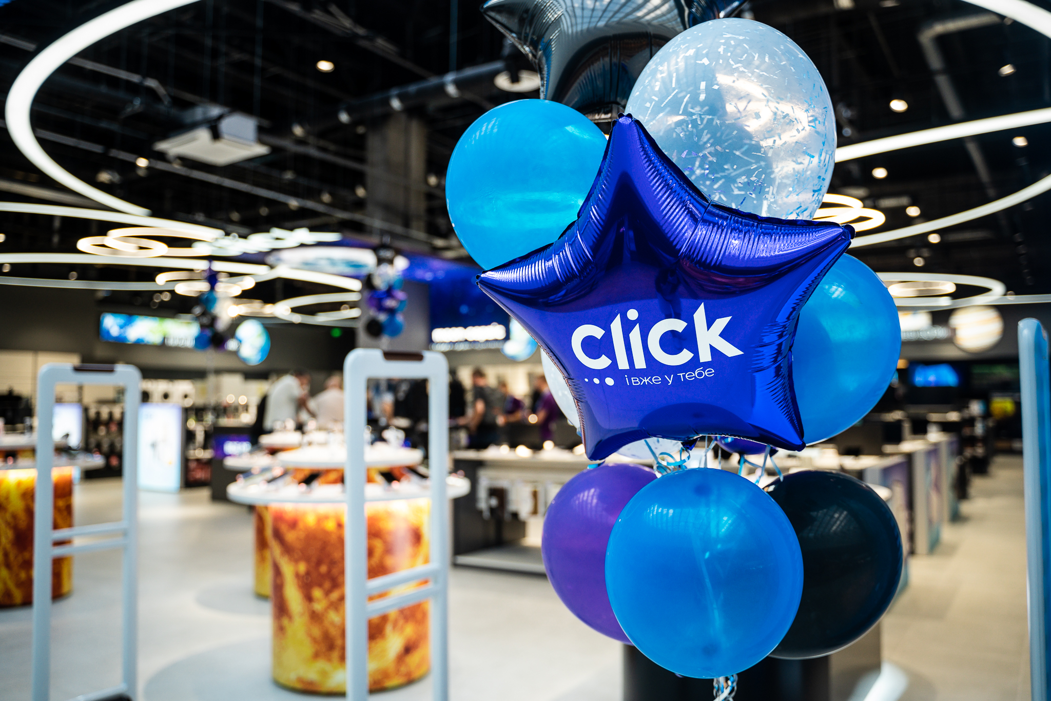 Click открыл первый флагманский магазин техники в Киеве