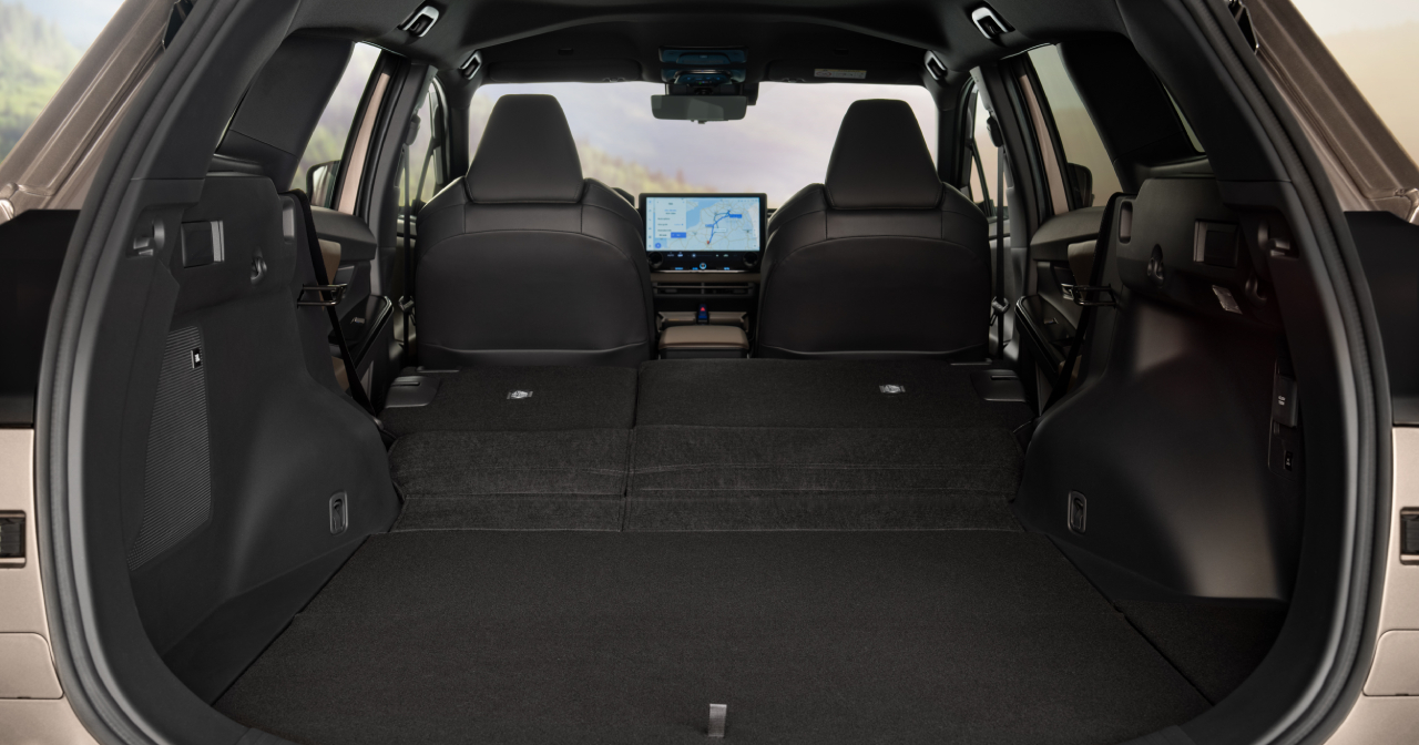 Toyota bZ4X Touring 2025 - Interior 3