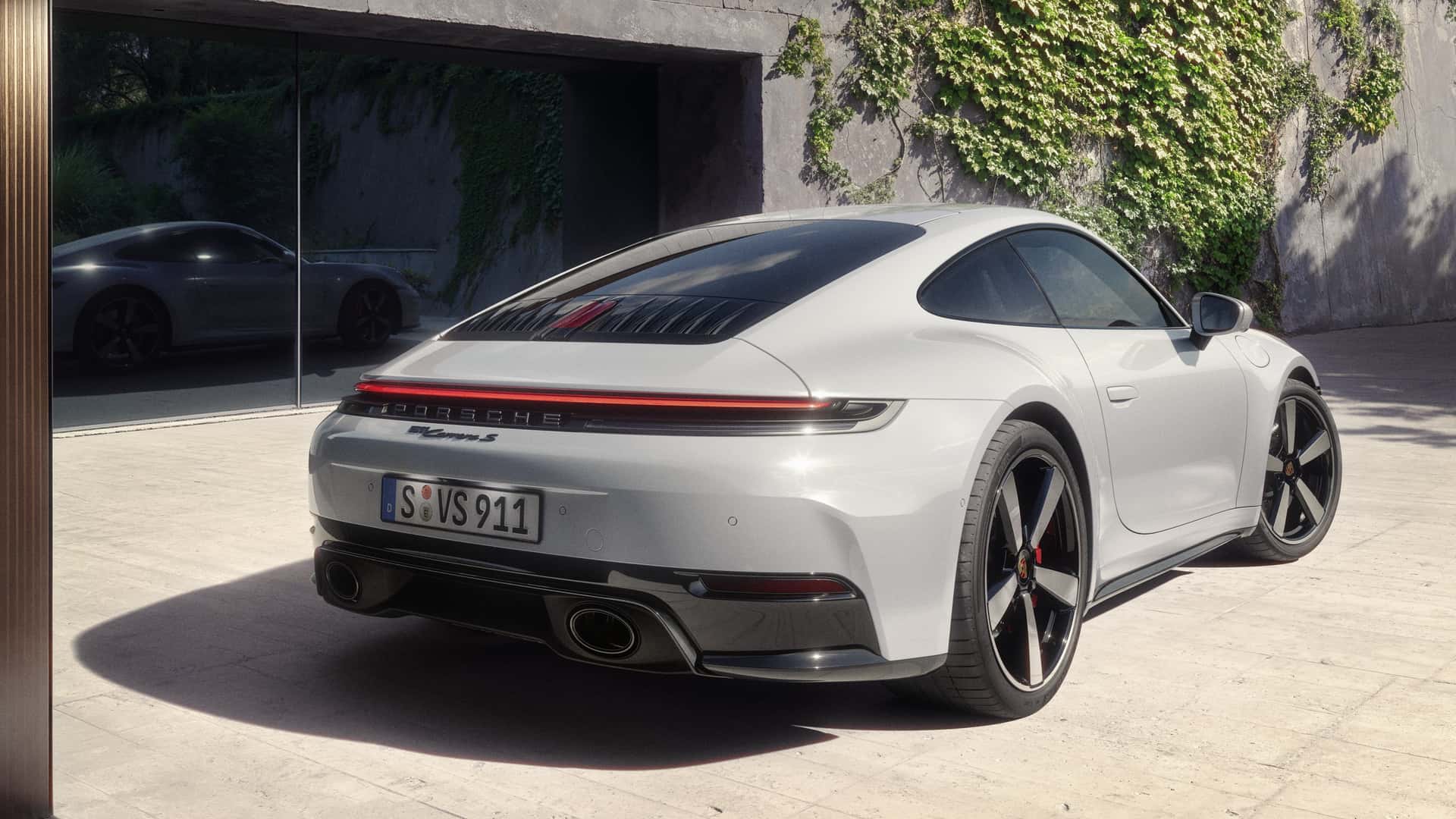 Interieur van de Porsche 911 Carrera S 2025