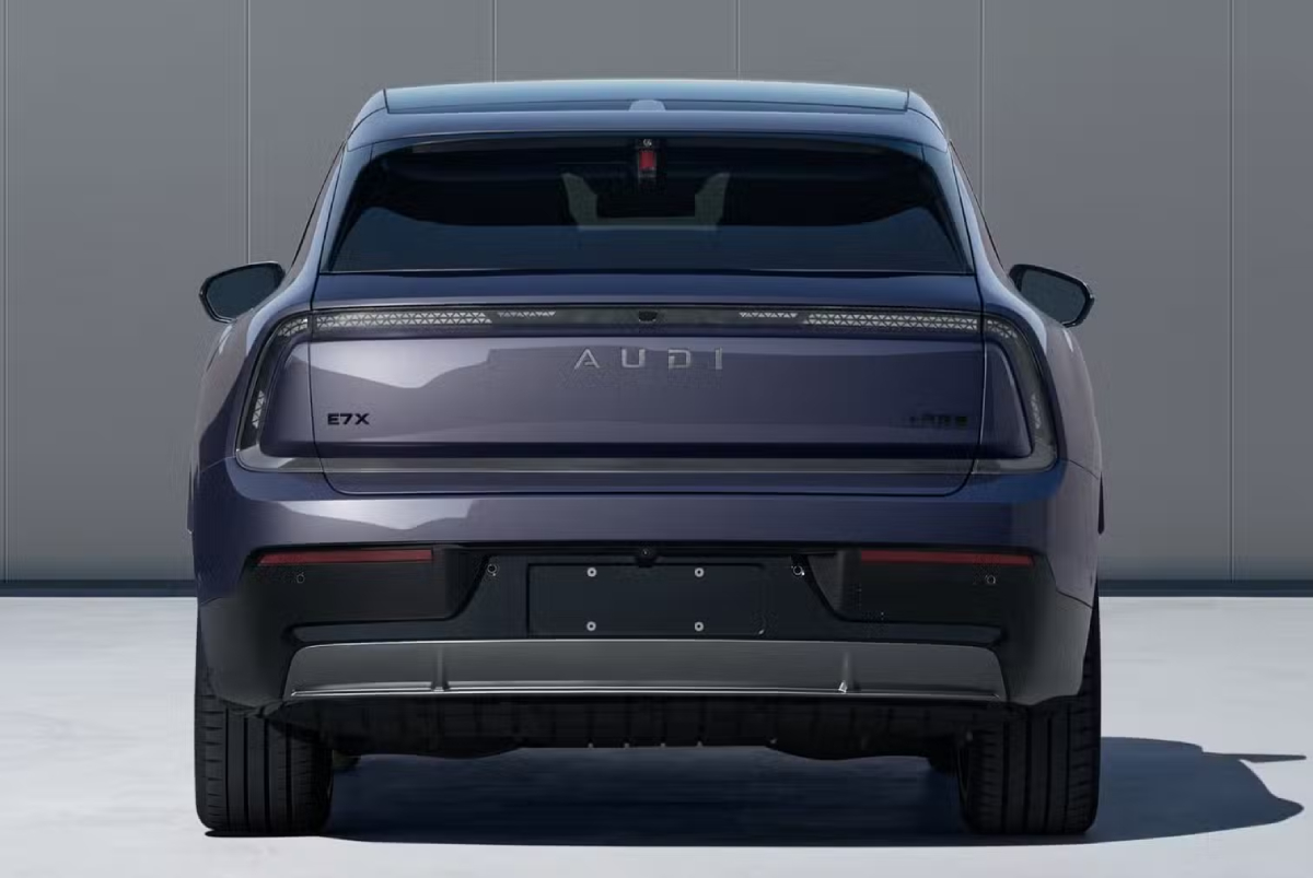 AUDI E7X автомобіль, вигляд спереду