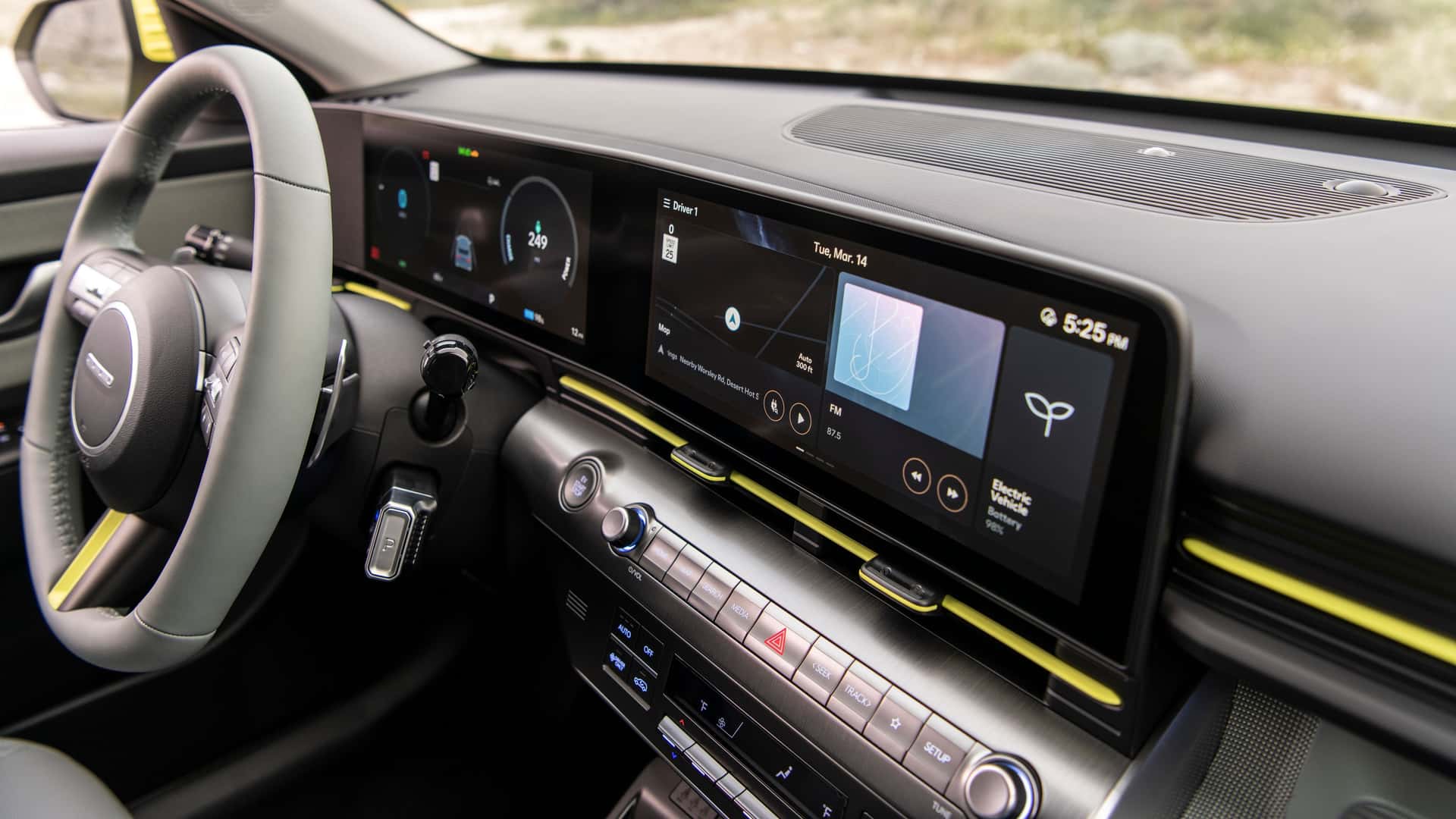 Hyundai Kona Electric 2026 - контактный экран