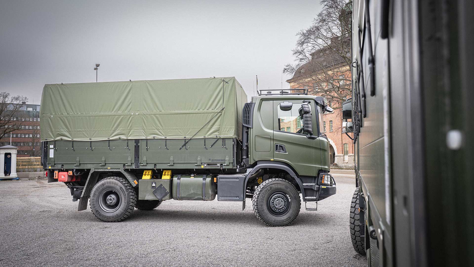 Flatbed truck 6x6 with tent and hydroboard