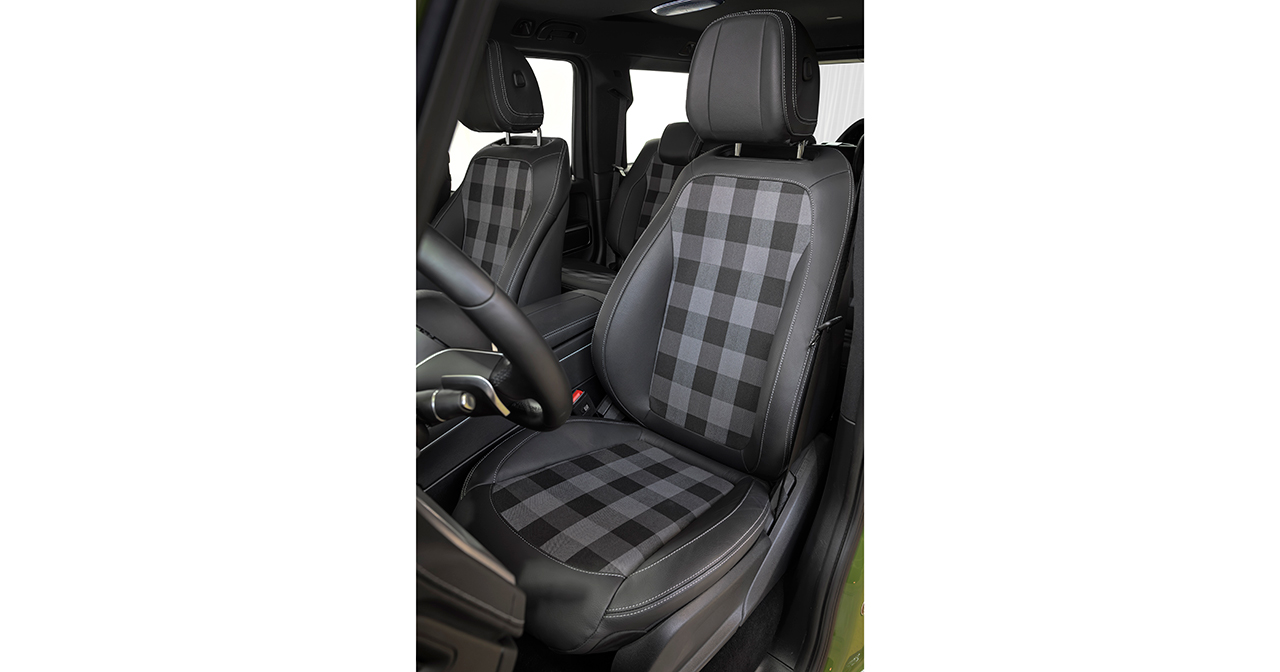 Panneau avant du Mercedes-Benz G-Class Édition Plus Forte Que les Années 1980