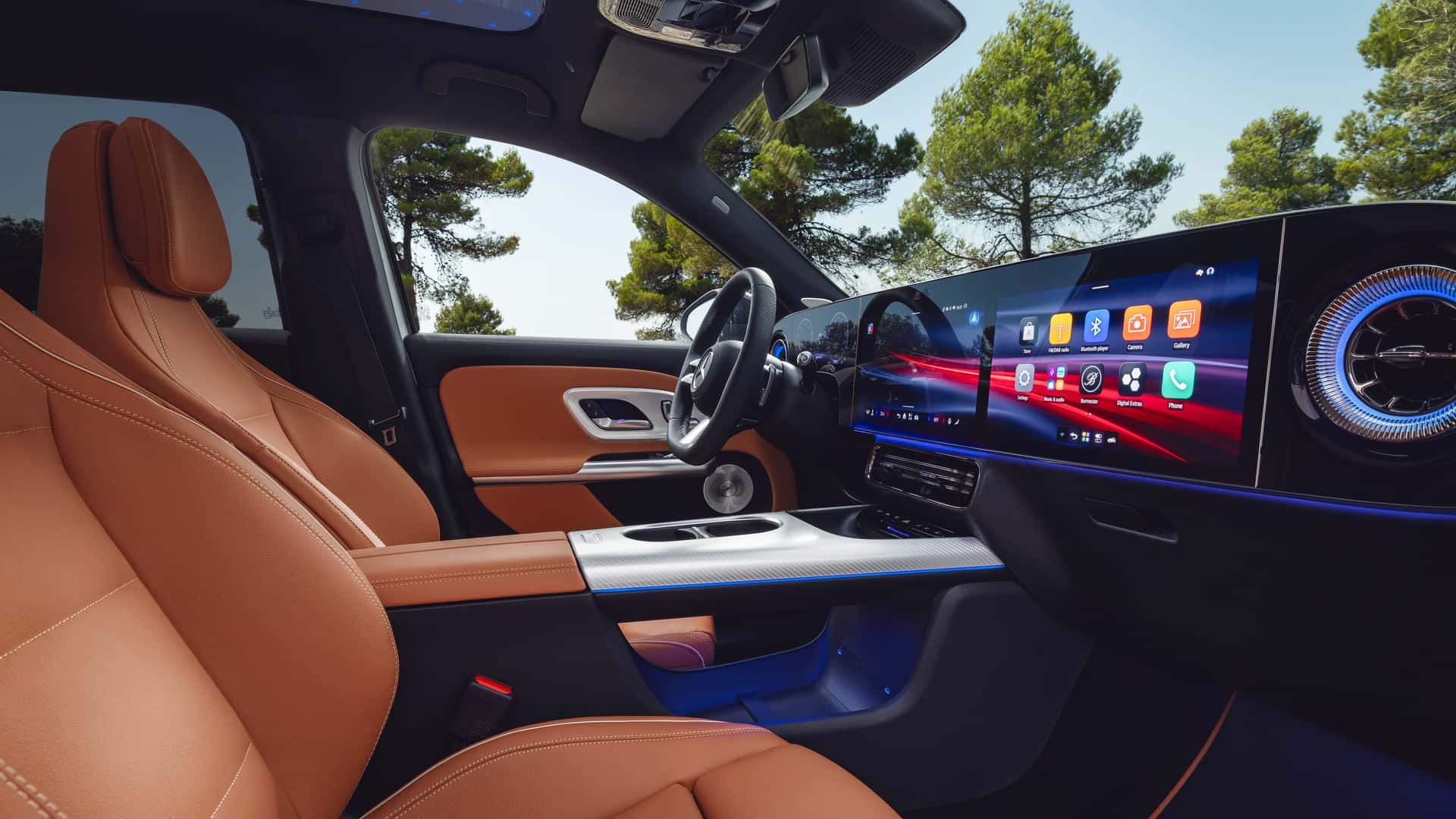 Диагональный вид на Mercedes-Benz GLB 2026 - 2