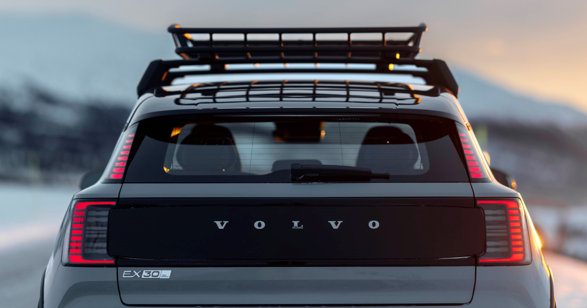 Volvo EX30 Single Motor Exterior View 1