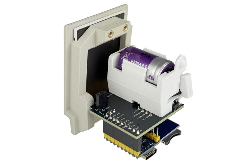 Mini Macintosh in the 1-Bit Rainbow shop