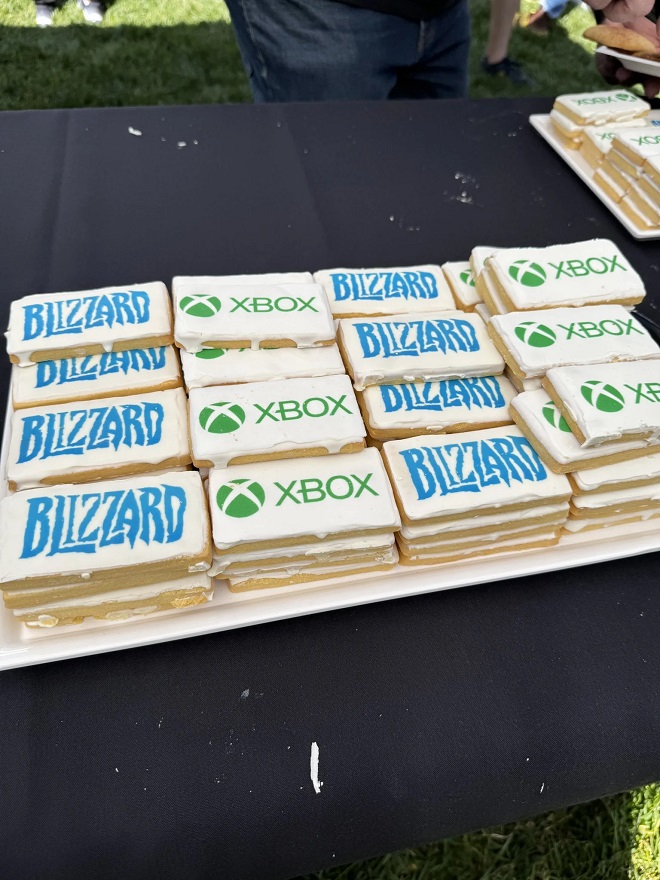Філ Спенсер і топ-менеджери Xbox відвідали штаб-квартиру Blizzard і поспілкувалися з колективом розробників-4
