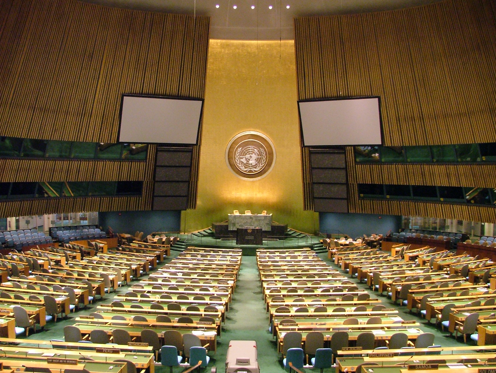 Les Nations unies adoptent la première résolution mondiale sur l'intelligence artificielle