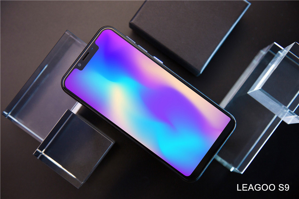 Безрамочный смартфон с вырезом LEAGOO S9 продается по цене $129,99-3