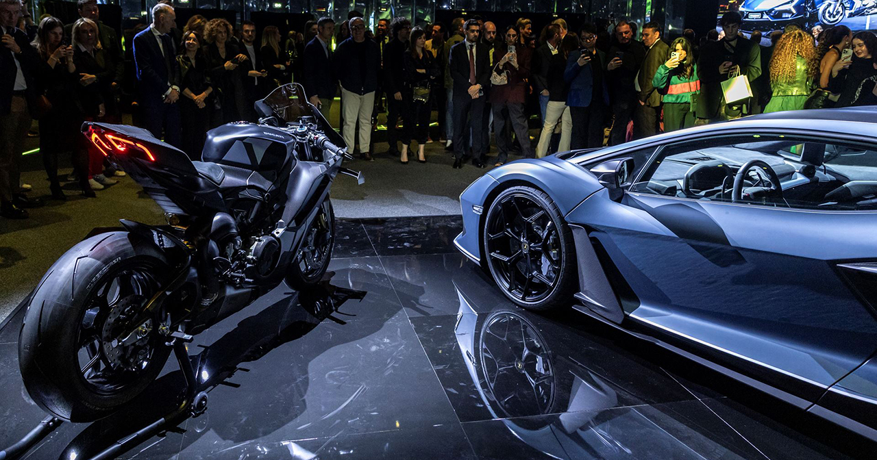 A joint project between Ducati and Lamborghini.