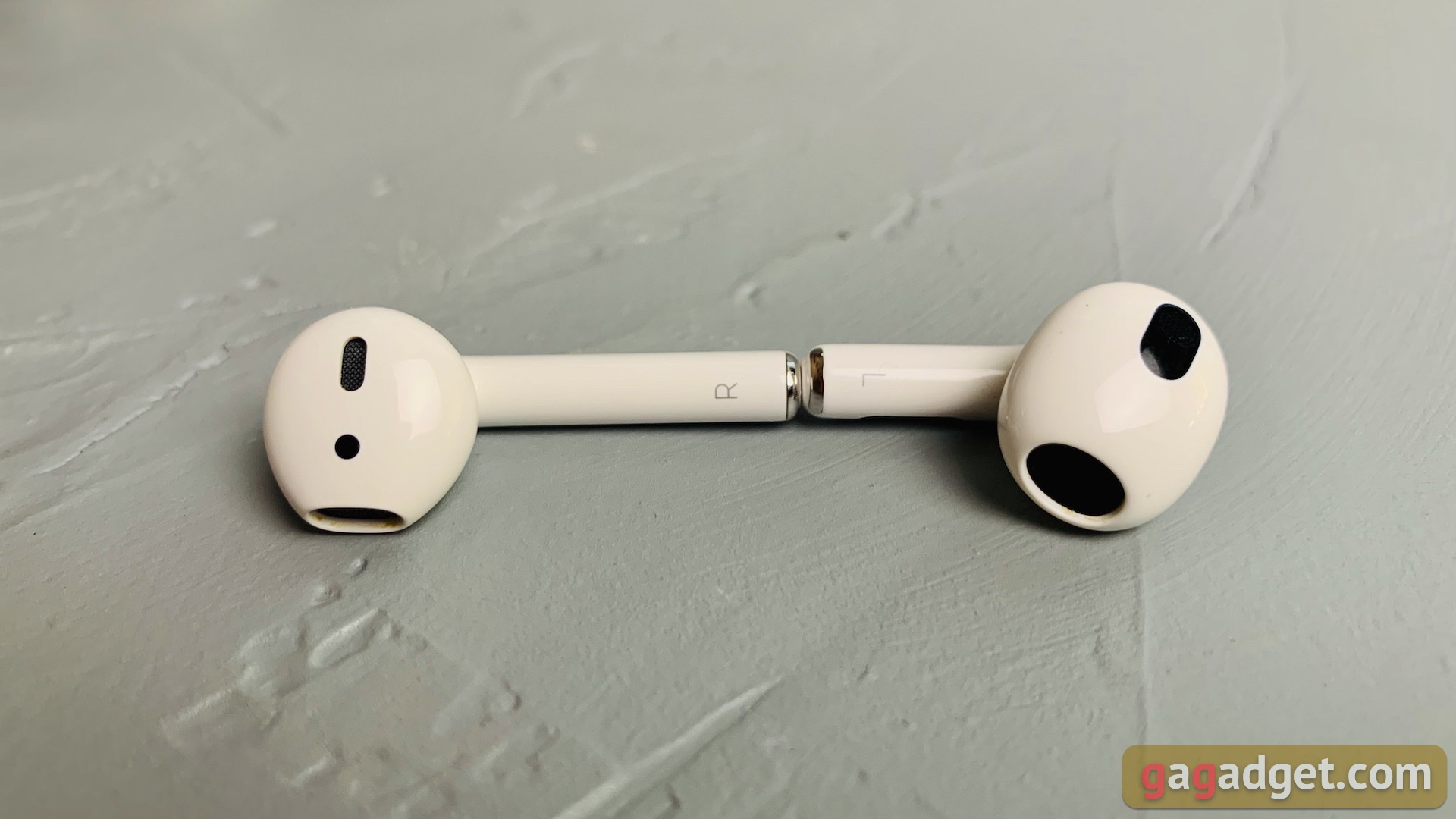 Огляд AirPods 3: пропущена ланка в еволюції навушників Apple-8
