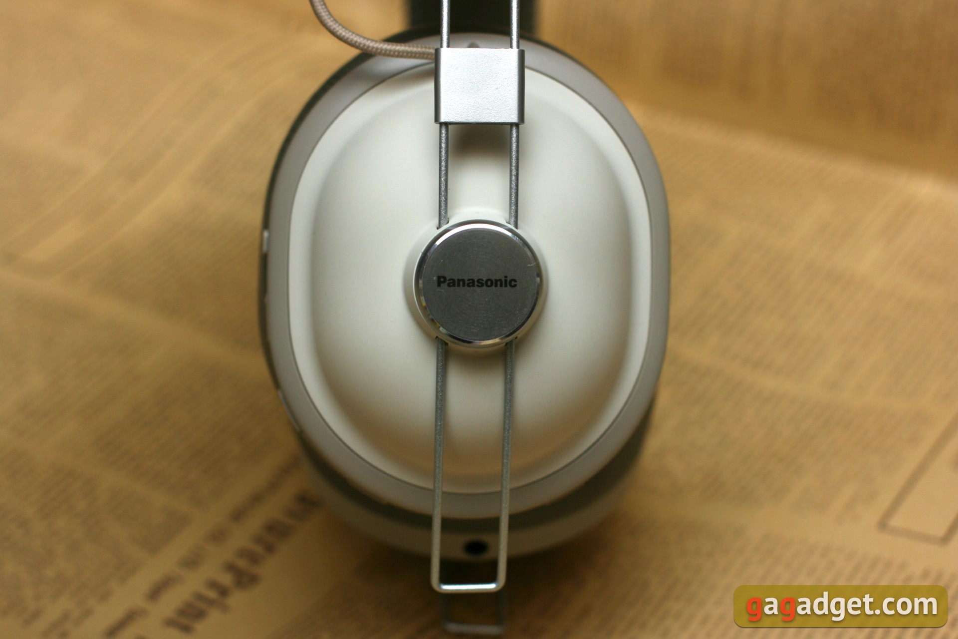 Przegląd Panasonic RP-HTX90: spektakularne retro-słuchawki z redukcją hałasu-15