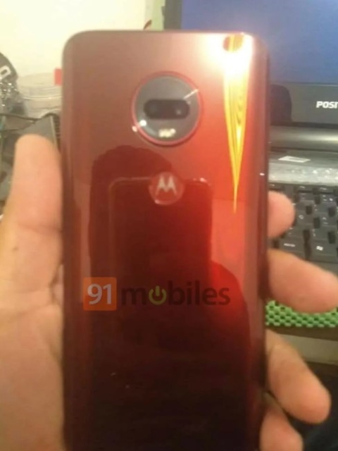 Moto-G7-live-photos-leaked-2.jpg