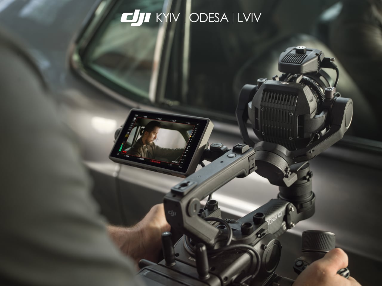 DJI випустила першу в світі кінематографічну камеру з 4-осьовою стабілізацією-4