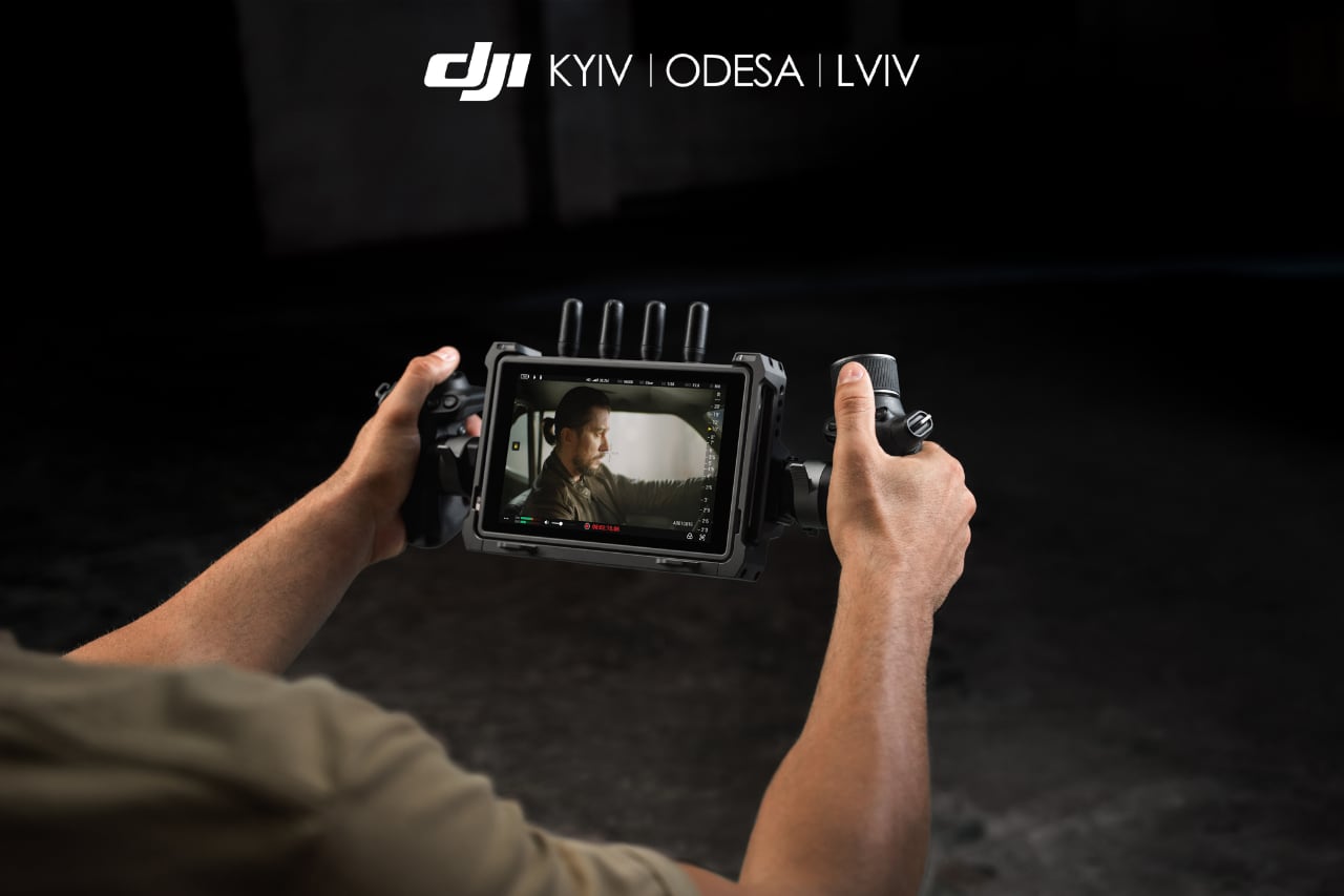 DJI випустила першу в світі кінематографічну камеру з 4-осьовою стабілізацією-5