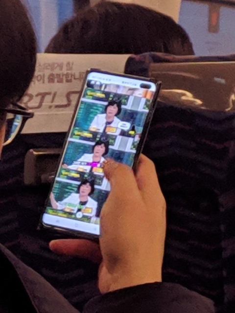Samsung-Galaxy-S10-Plus-live-photo-leaked.jpg
