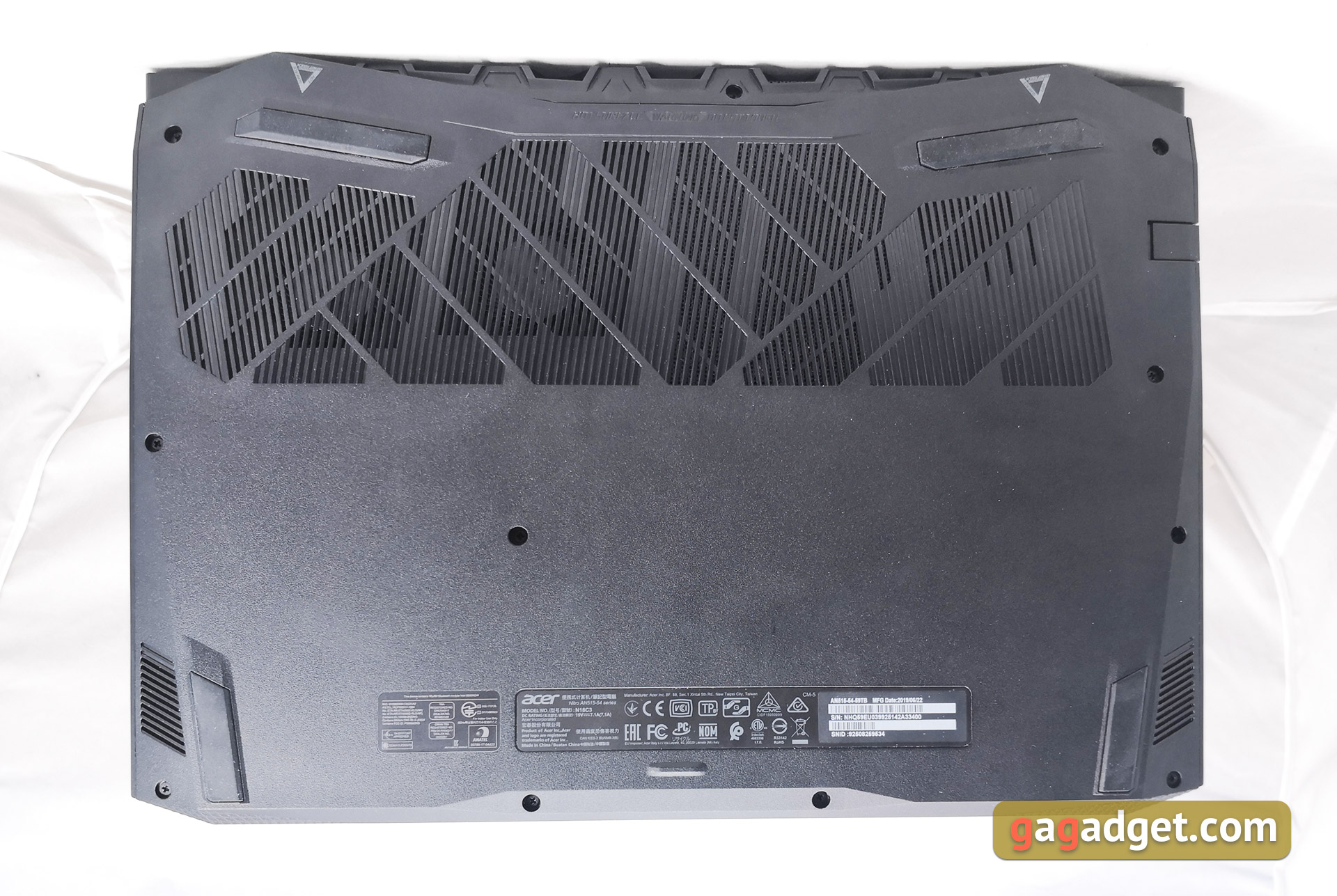 Обзор геймерского ноутбука Acer Nitro 5 AN515-54: недорогой и мощный-13