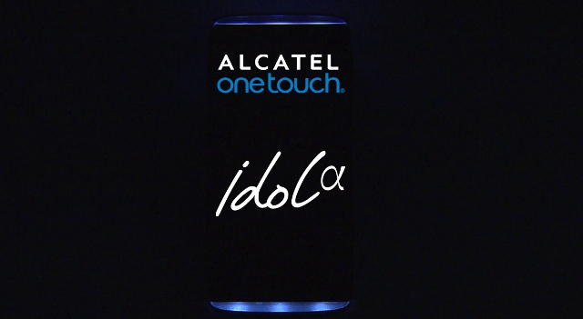 ТехноПарк: "Стиляга" Alcatel One Touch Idol Alpha