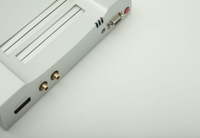 Консоль Nintendo NES переродилась в алюминиевом корпусе Analogue Nt-3