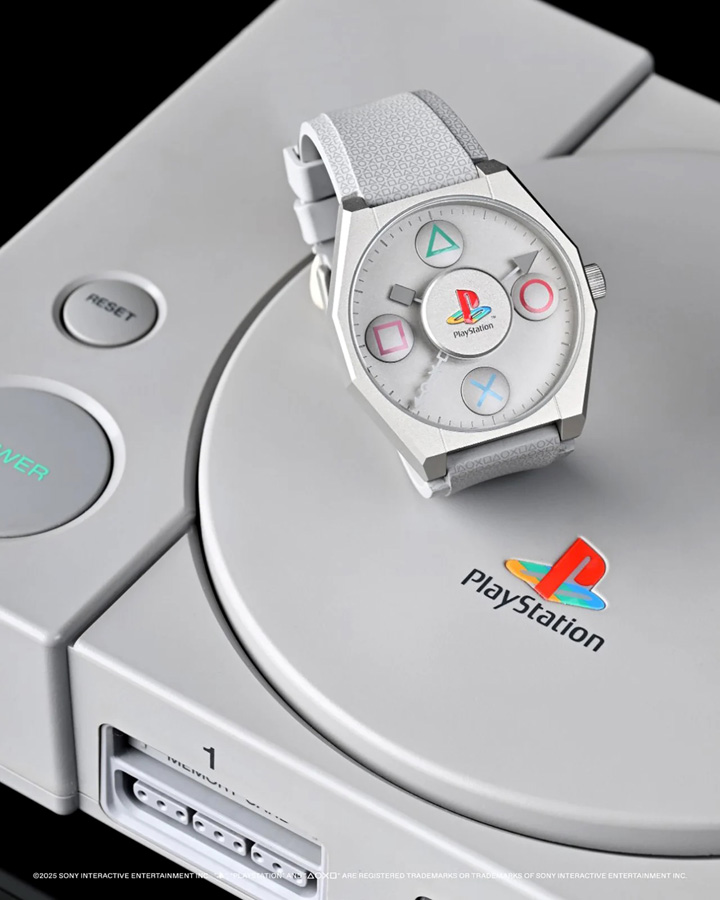 Anicorn x PlayStation 30th Anniversary Watch - Vue arrière