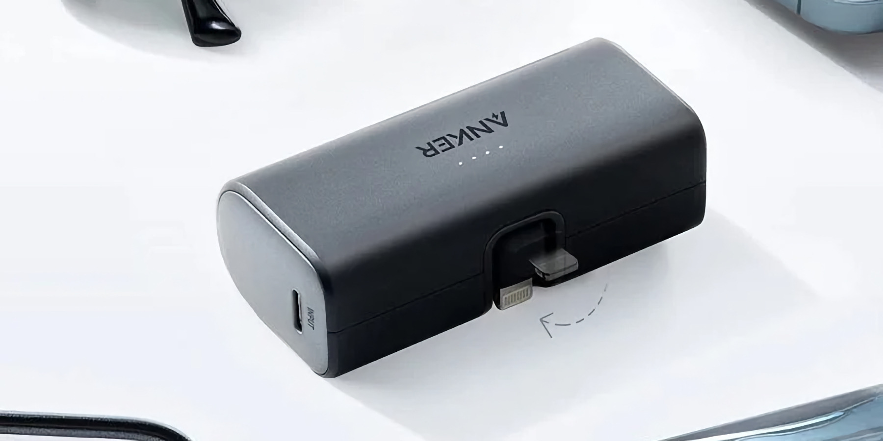 This Tiny Power Bank Connects Directly to Your iPhone and Provides