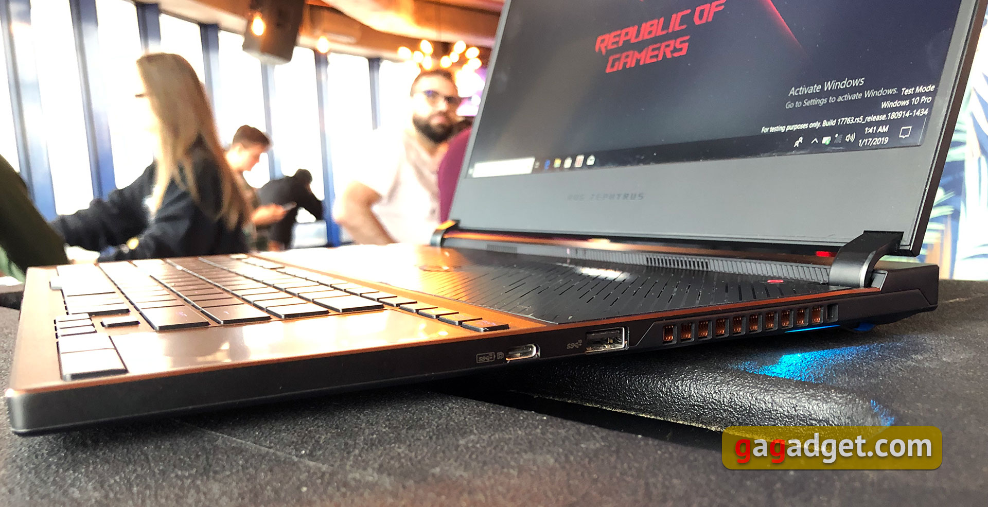 Новые ноутбуки ASUS ROG, ZenBook и VivoBook своими глазами-10