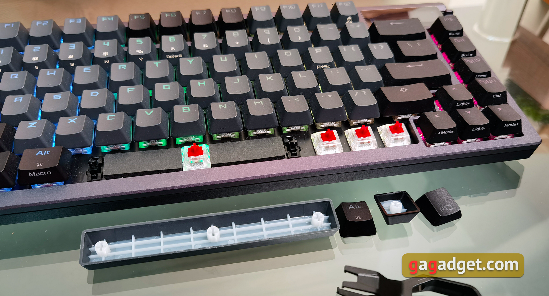 ASUS ROG Azoth im Test: eine kompromisslose mechanische Tastatur für Gamer, die man nicht erwarten würde-40