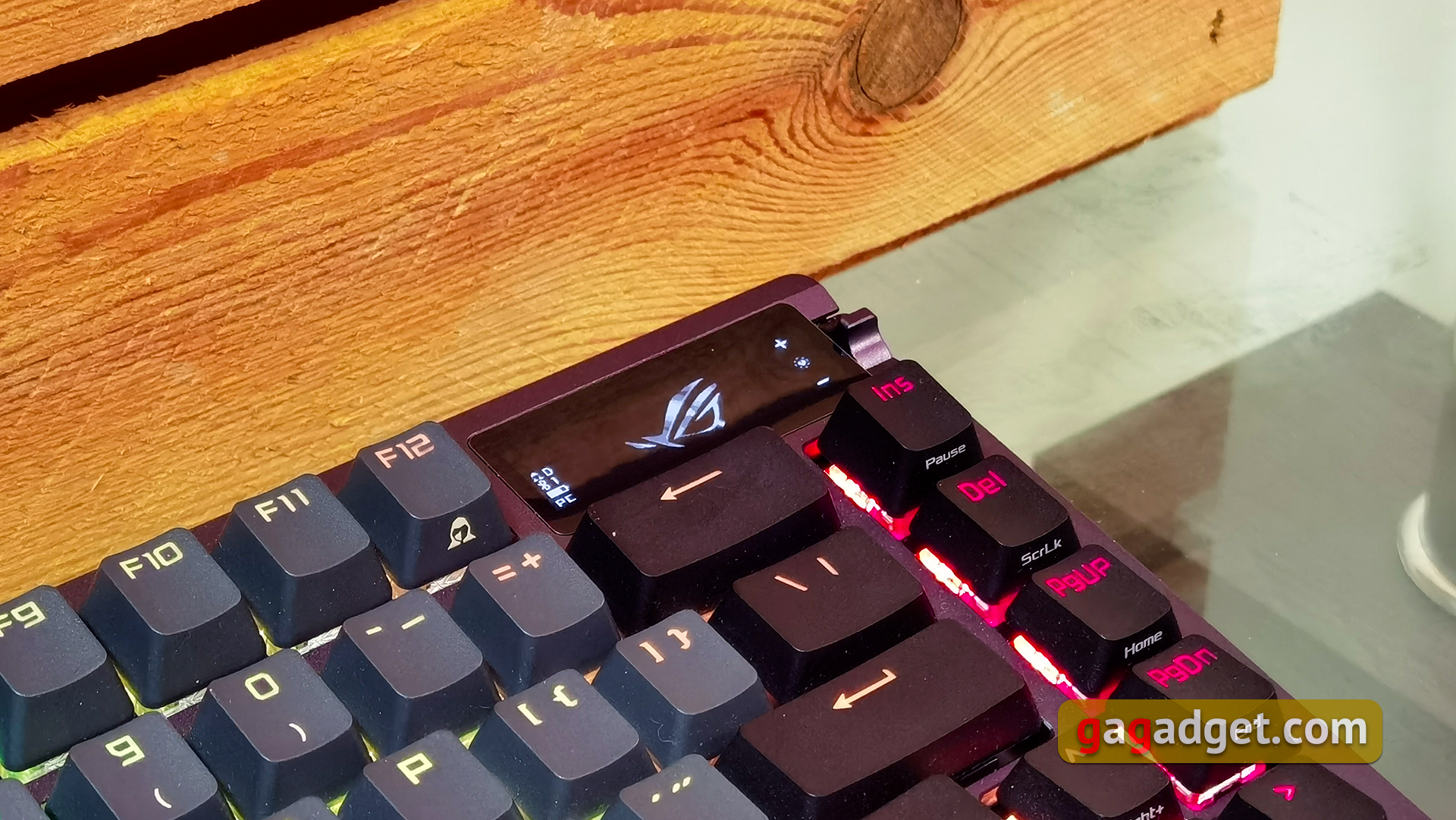 ASUS ROG Azoth-anmeldelse: det kompromissløse mekaniske tastaturet for gamere som du aldri hadde forventet deg-55
