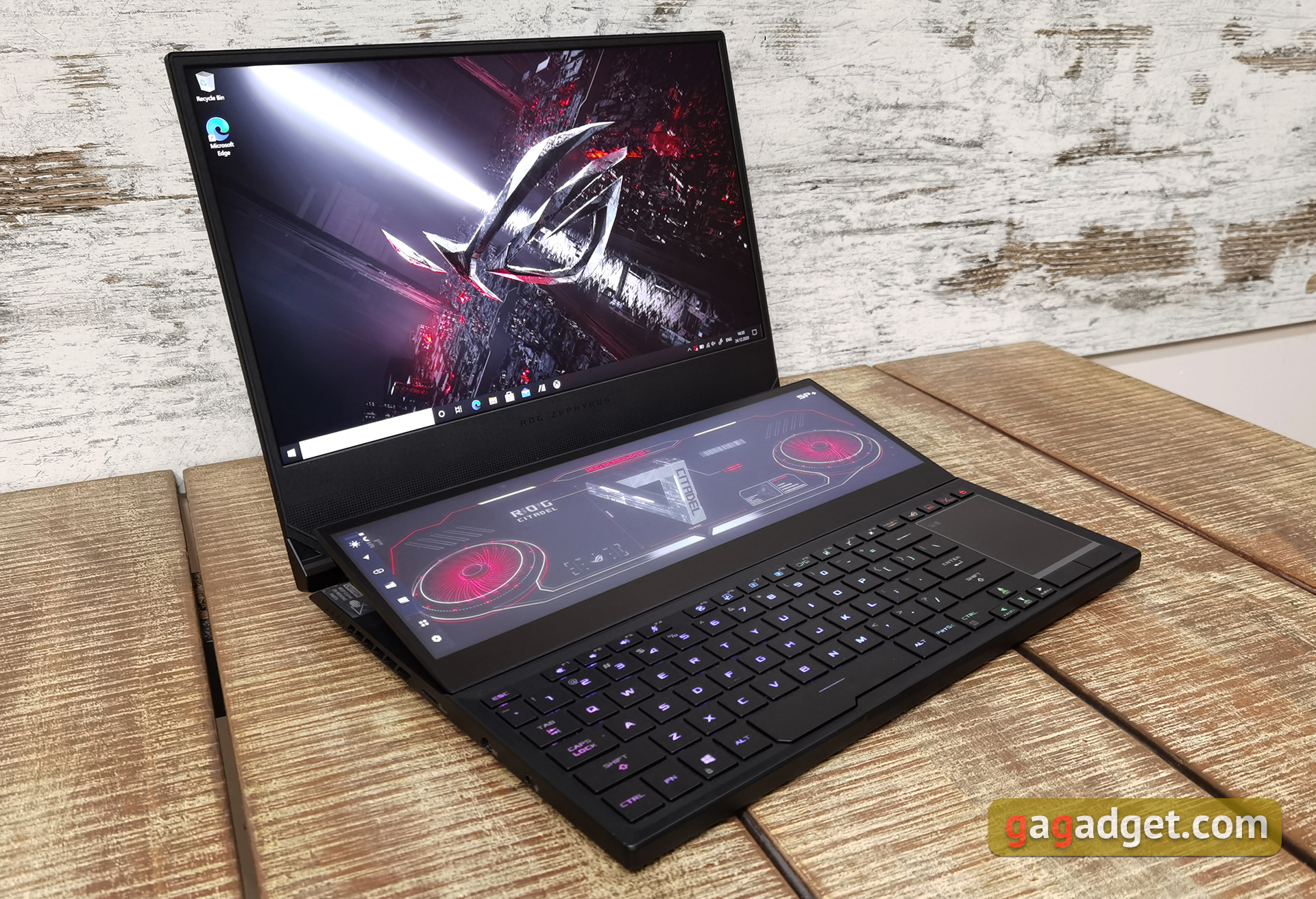 First Impressions: ASUS ROG gaming laptops with AMD processors and RTX 3000 series graphics seen in real!-2