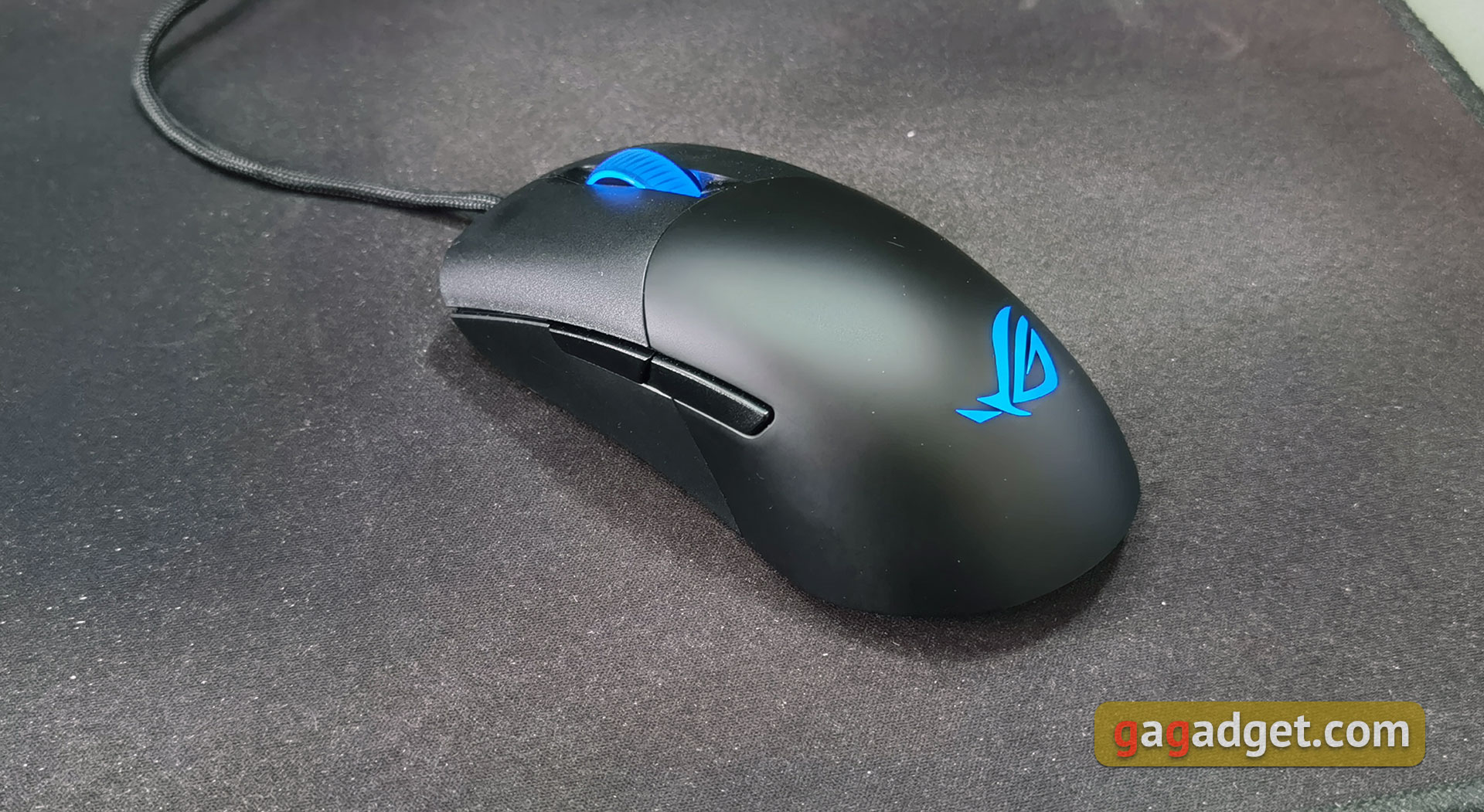 Recenzja ASUS ROG Keris: Ultralekka gamingowa mysz z szybkim czujnikiem -6