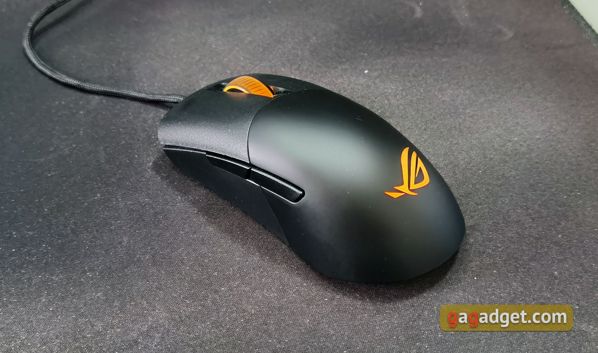 ASUS ROG Keris Review: Ultra-lightweight gaming mouse with responsive sensor-24