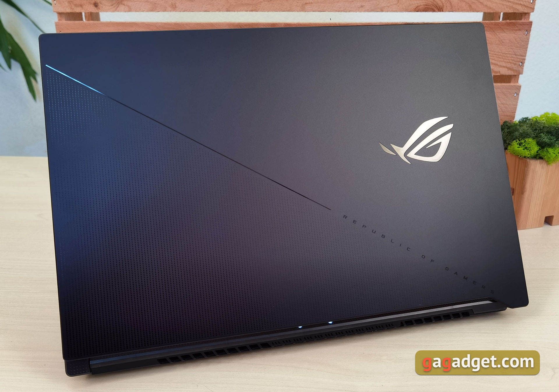 Recenzja ASUS ROG Zephyrus S17 GX703: laptop do gier za wszystkie pieniądze-4