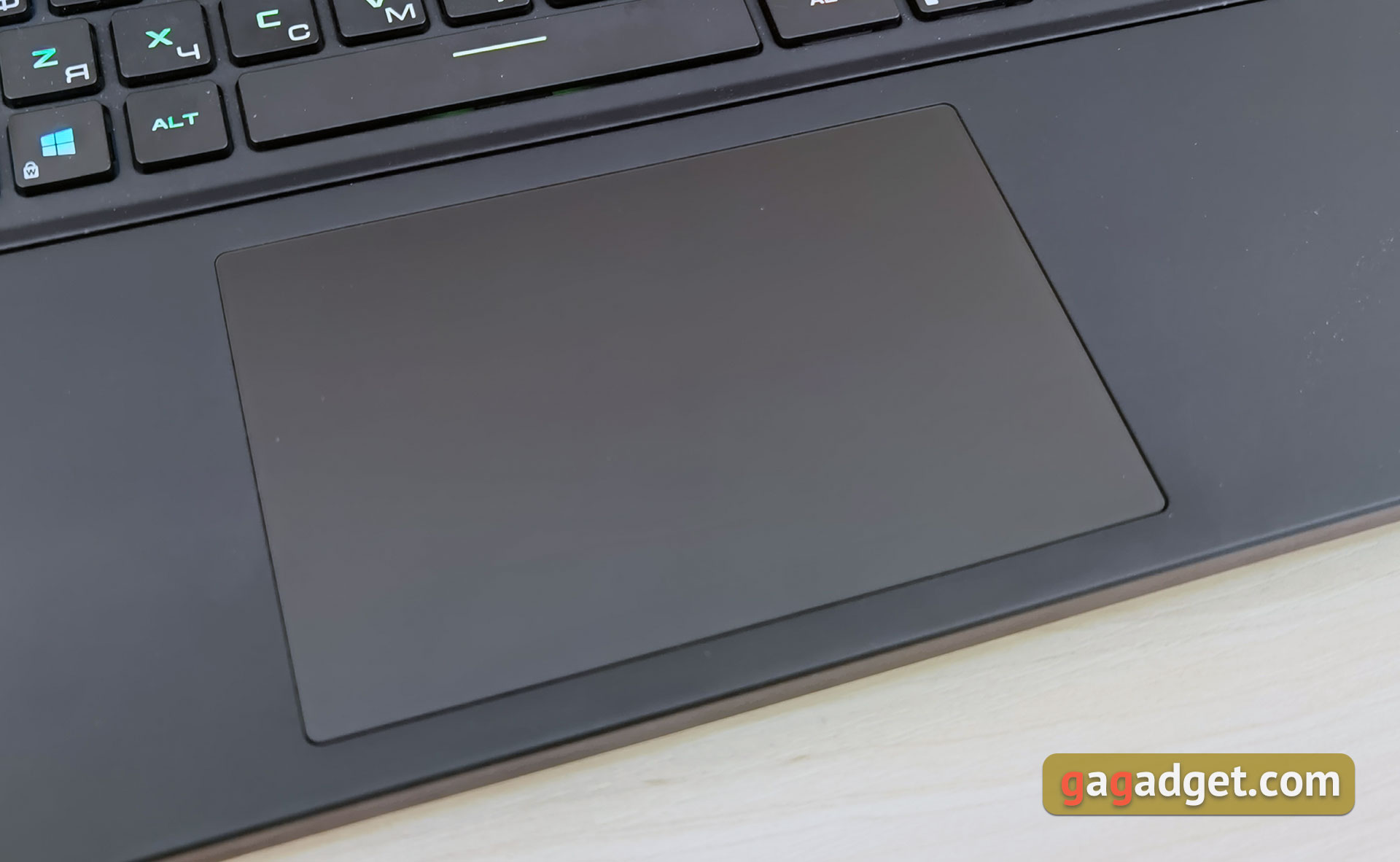 ASUS ROG Zephyrus S17 GX703 im Test: ein All-in-One-Gaming-Laptop-17