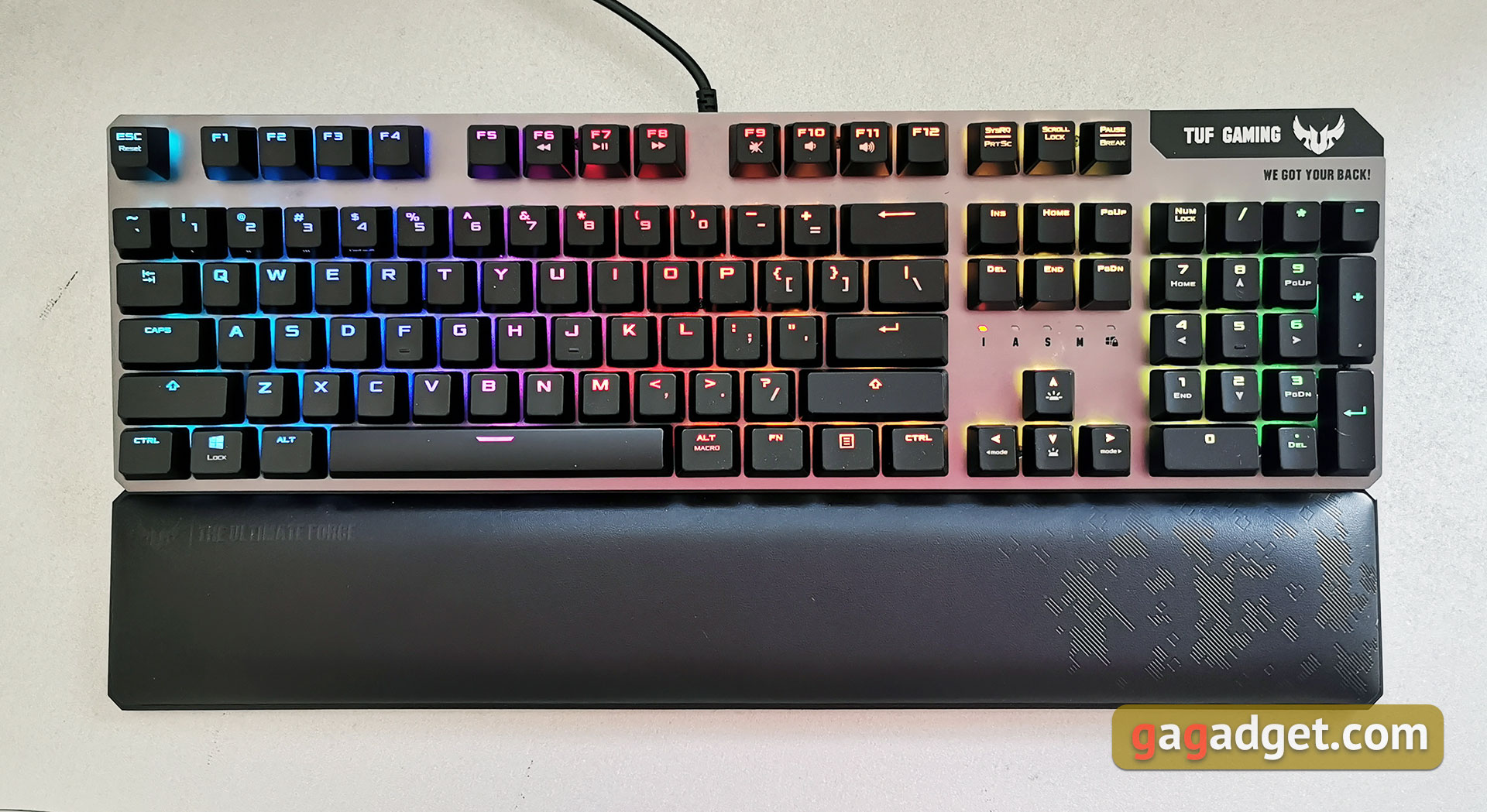 Обзор ASUS TUF Gaming K7: молниеносная игровая клавиатура с пыле- и влагозащитой-2