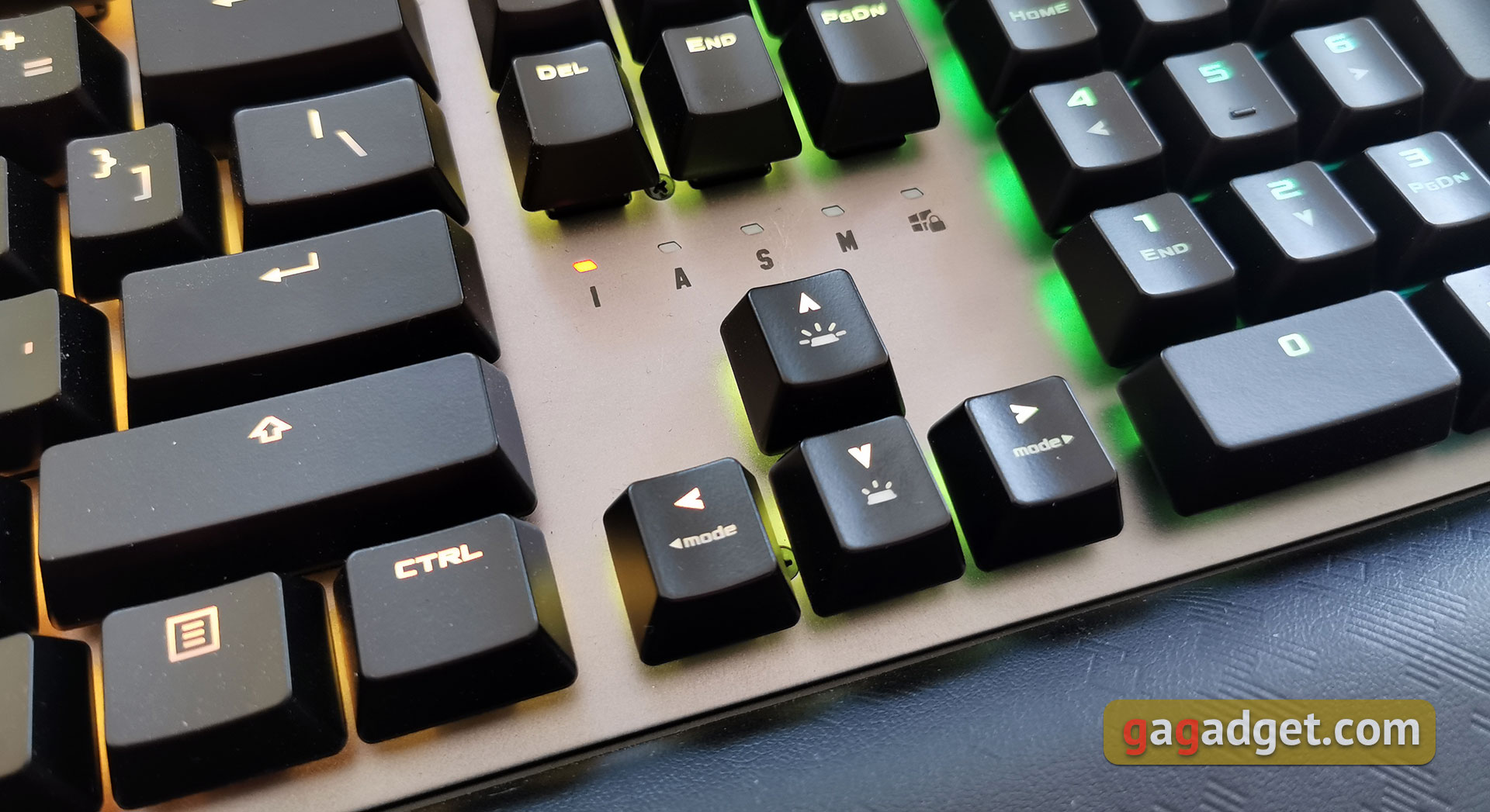 Огляд ASUS TUF Gaming K7: блискавична ігрова клавіатура з пило- та вологозахистом-21