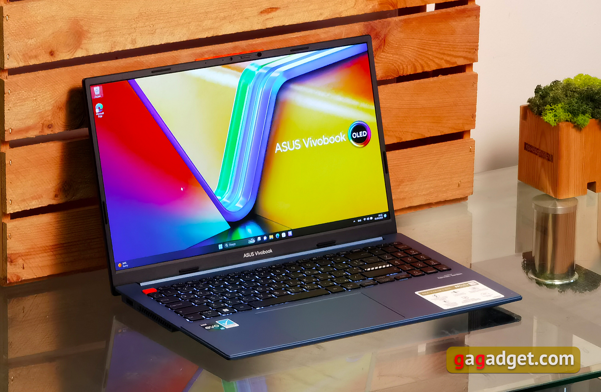 Asus Vivobook S15 OLED review: A good general laptop that's a cut