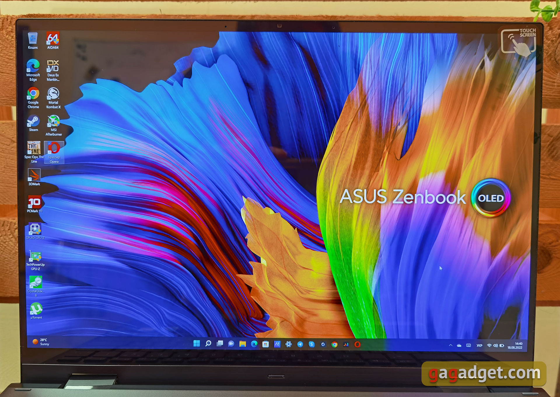 Recensione ASUS Zenbook 14 Flip OLED (UP5401E): potente Ultrabook Transformer con schermo OLED-30