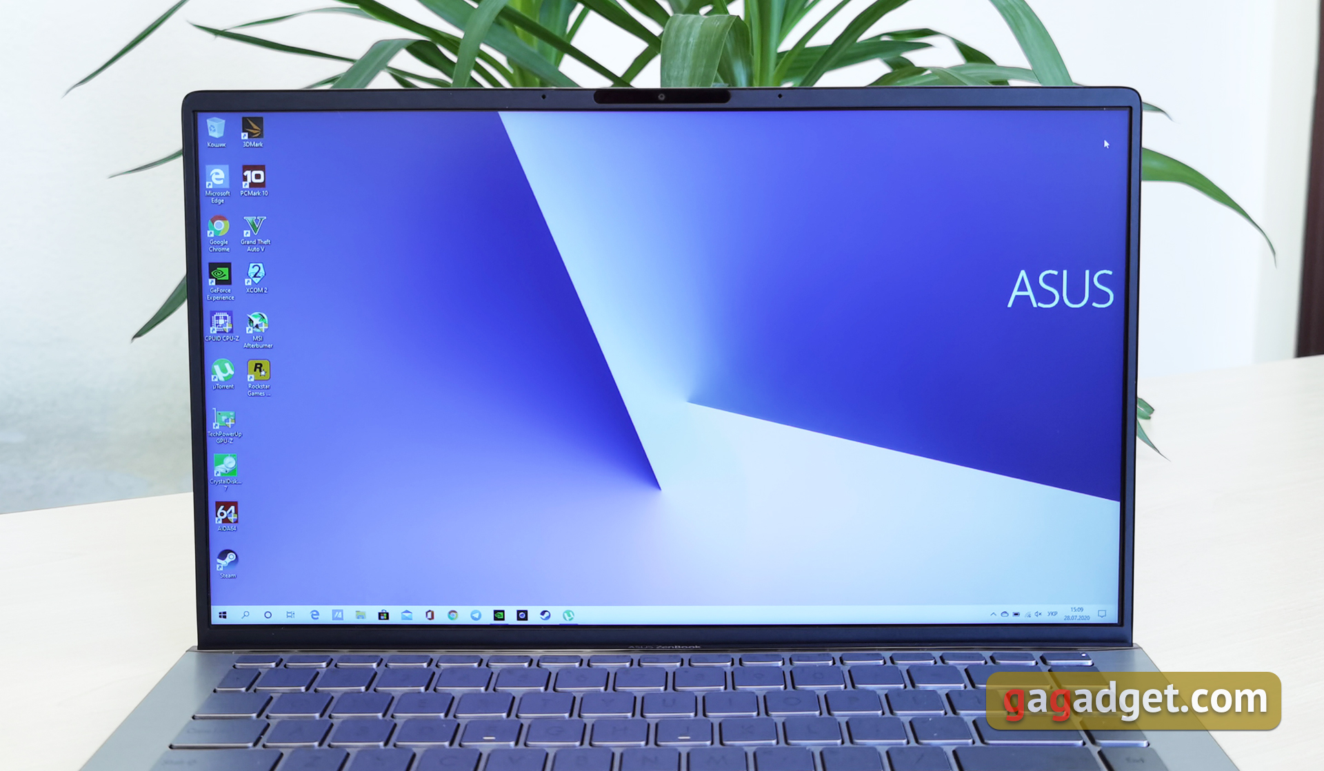Обзор ноутбука ASUS ZenBook 14 UM433IQ: удачный симбиоз AMD и NVIDIA в компактном корпусе-31
